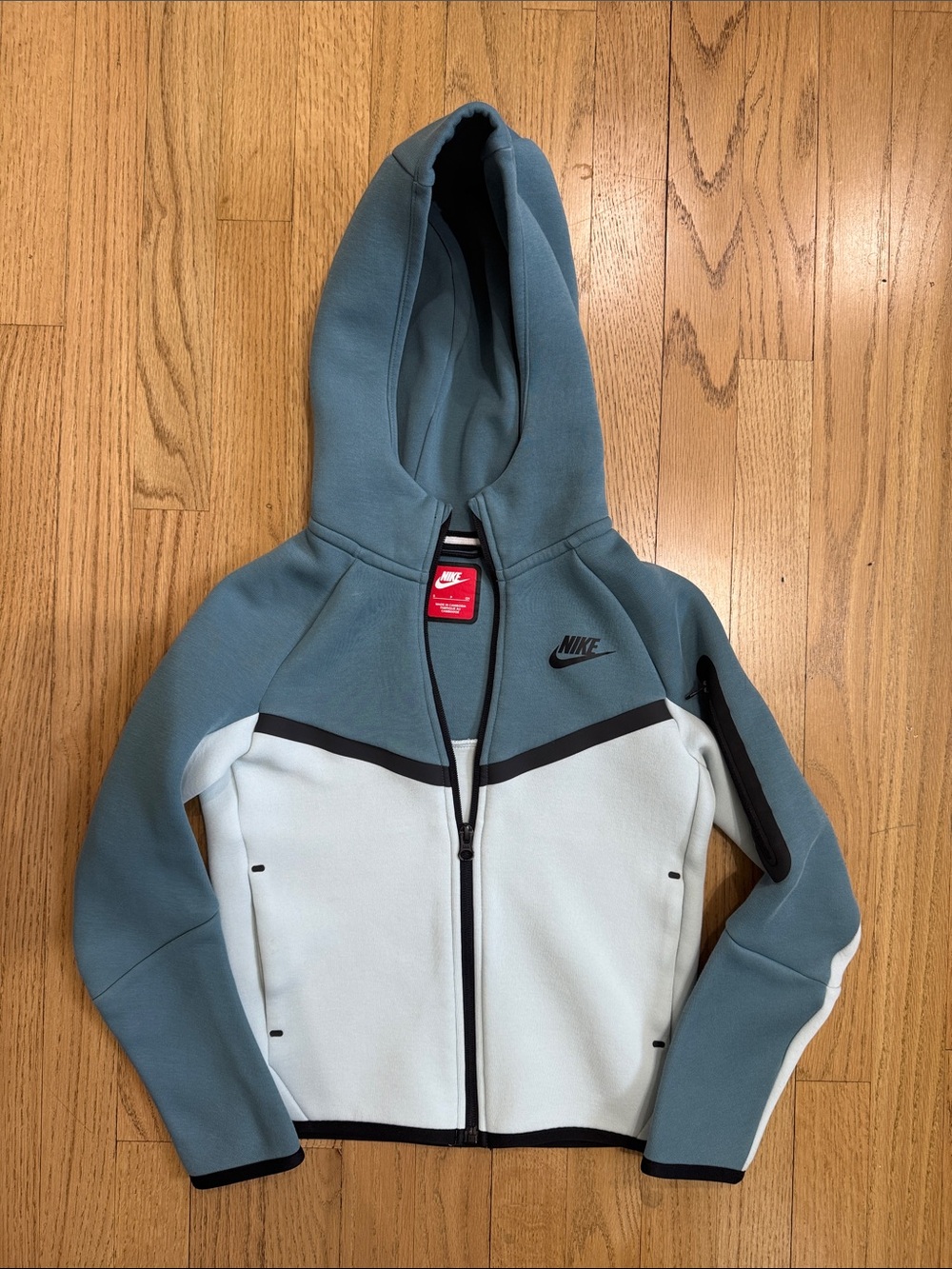 Nike Tech Kids' Hooded Jacket in Slate Blue and Light Blue